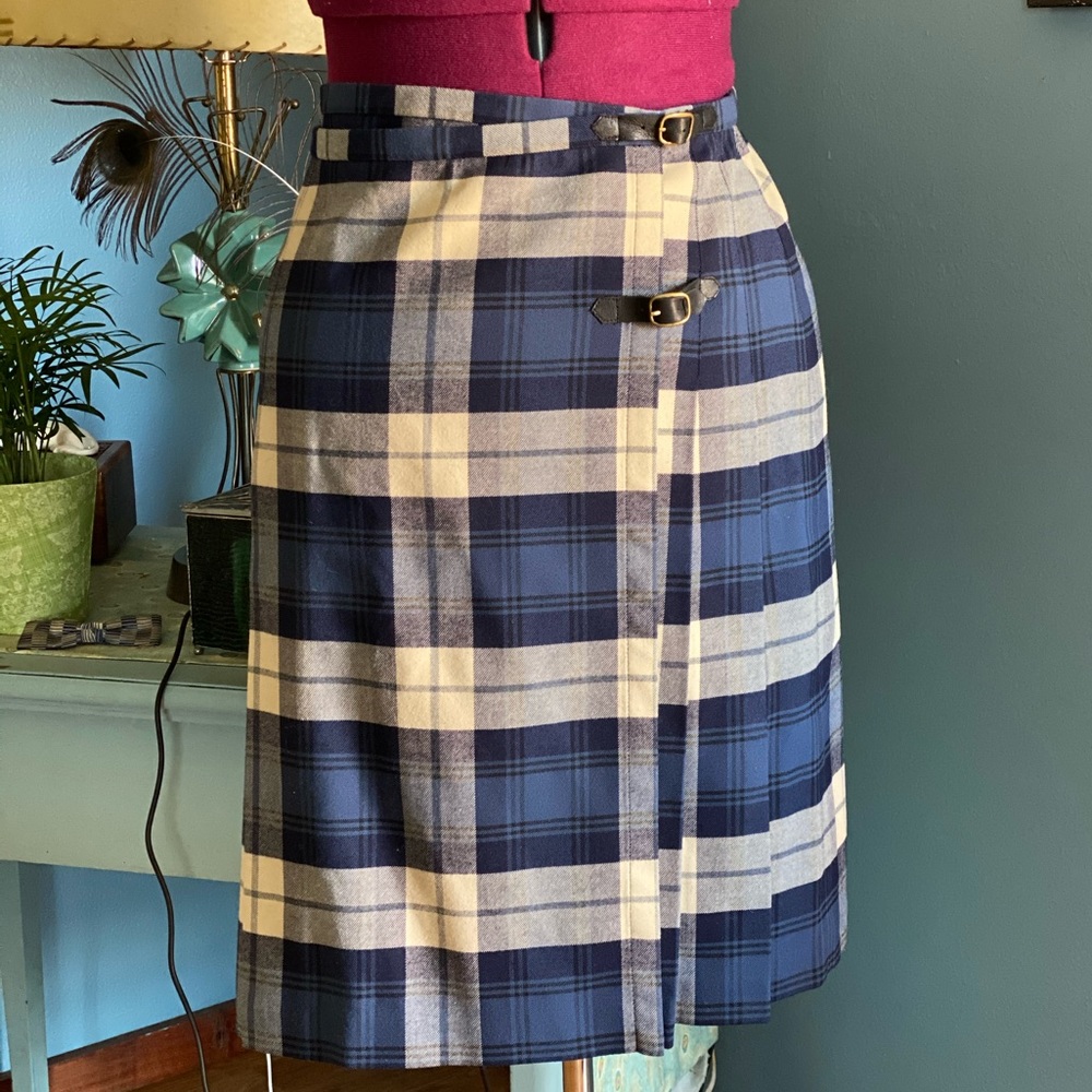Plaid Kilt skirt size 12
